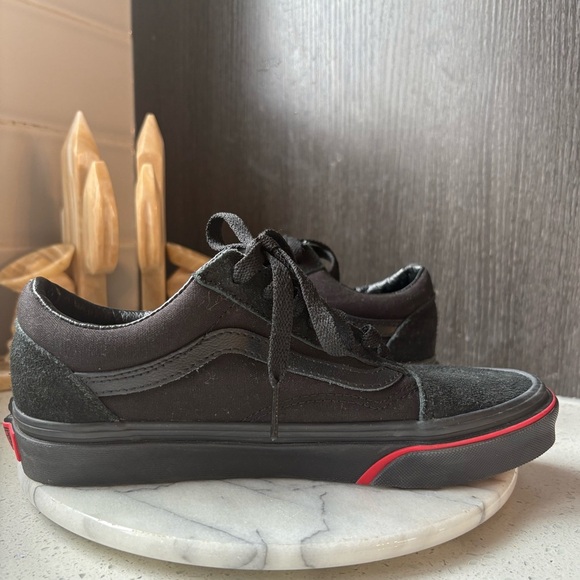 Vans Old Skool Flame Wall Black Suede Sneakers Unisex Women’s 7 Men’s 5.5 - Picture 10 of 12